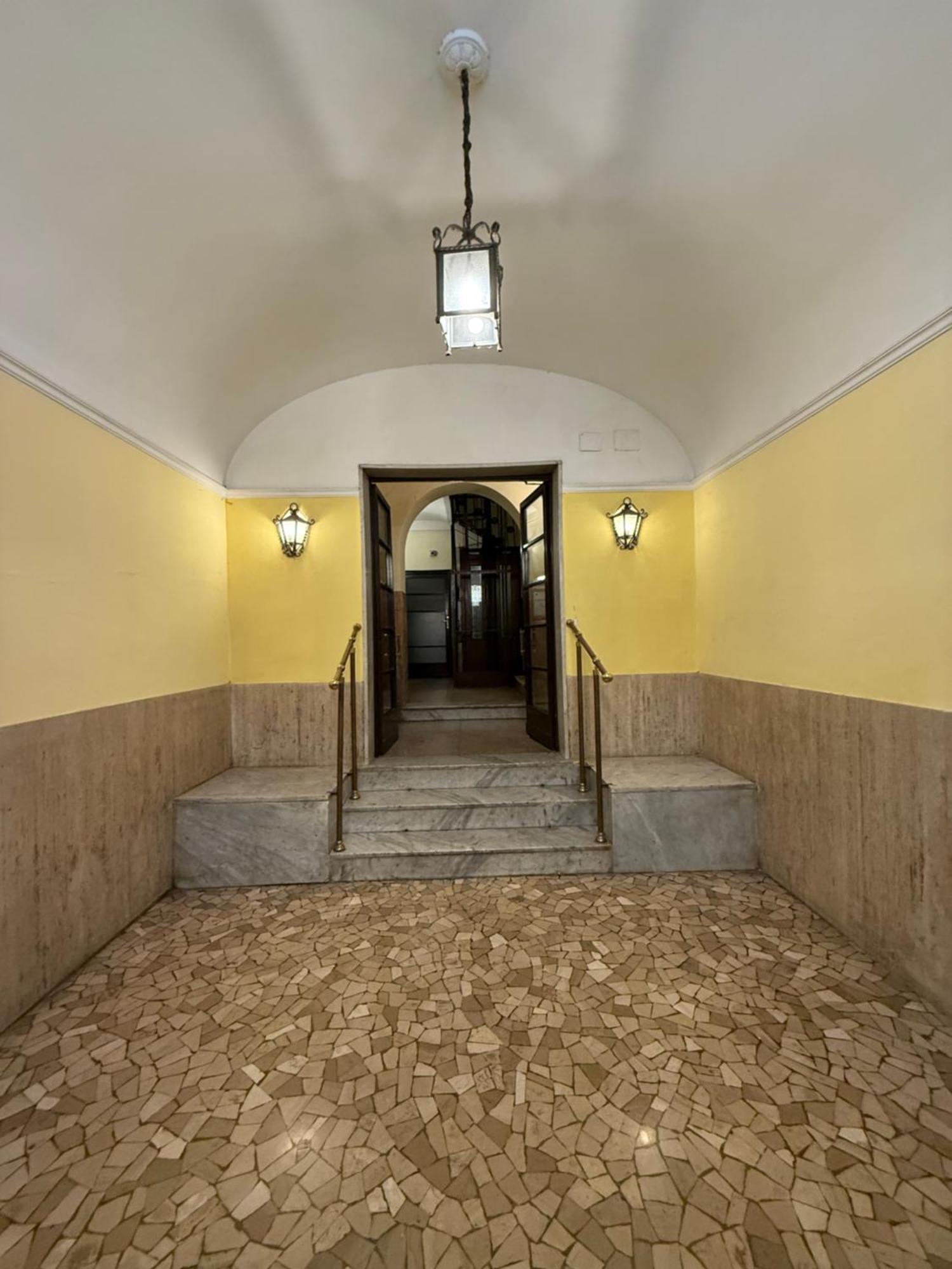 Host Hostel