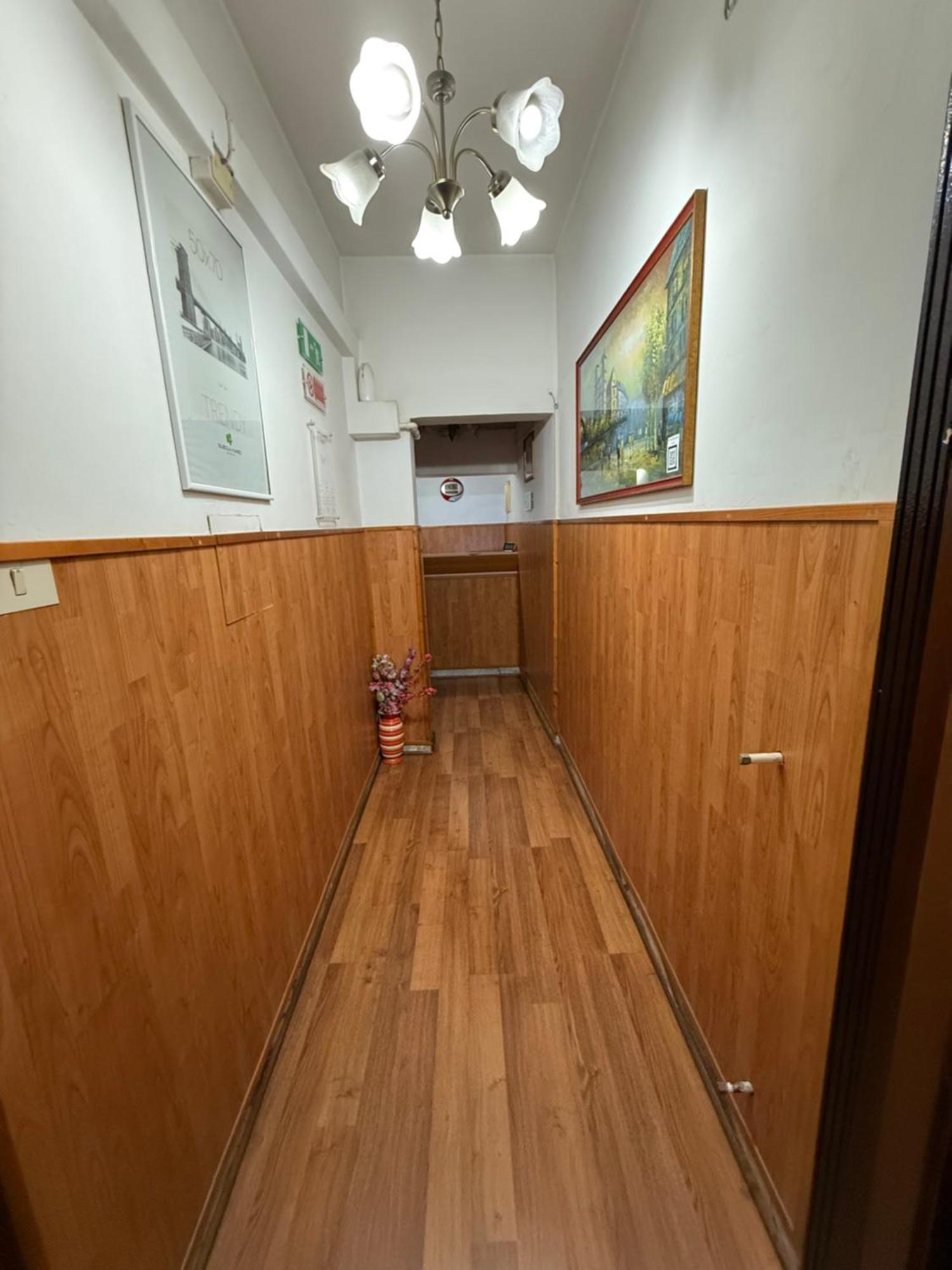 Host Hostel *
